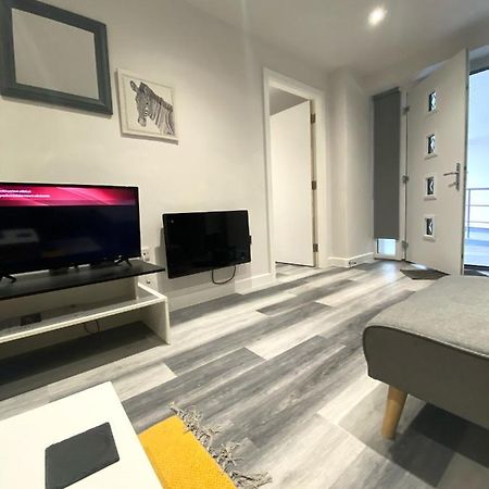 Vibrant 2 Bedroom Apartment - Bhx Airport Sheldon  Экстерьер фото